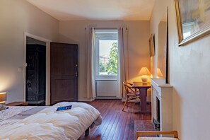 1 habitación, wifi y ropa de cama 