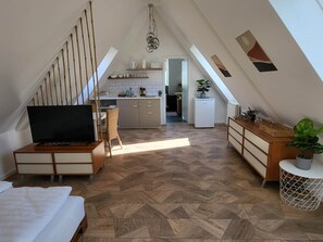 1 bedroom, iron/ironing board, free WiFi, bed sheets