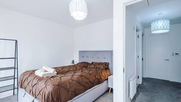 2 bedrooms, free WiFi, bed sheets