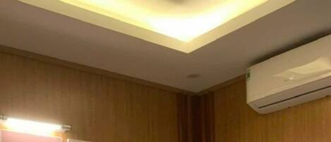 Standard Room | Free WiFi