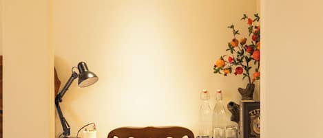 Chambre supérieure | Repas dans la chambre