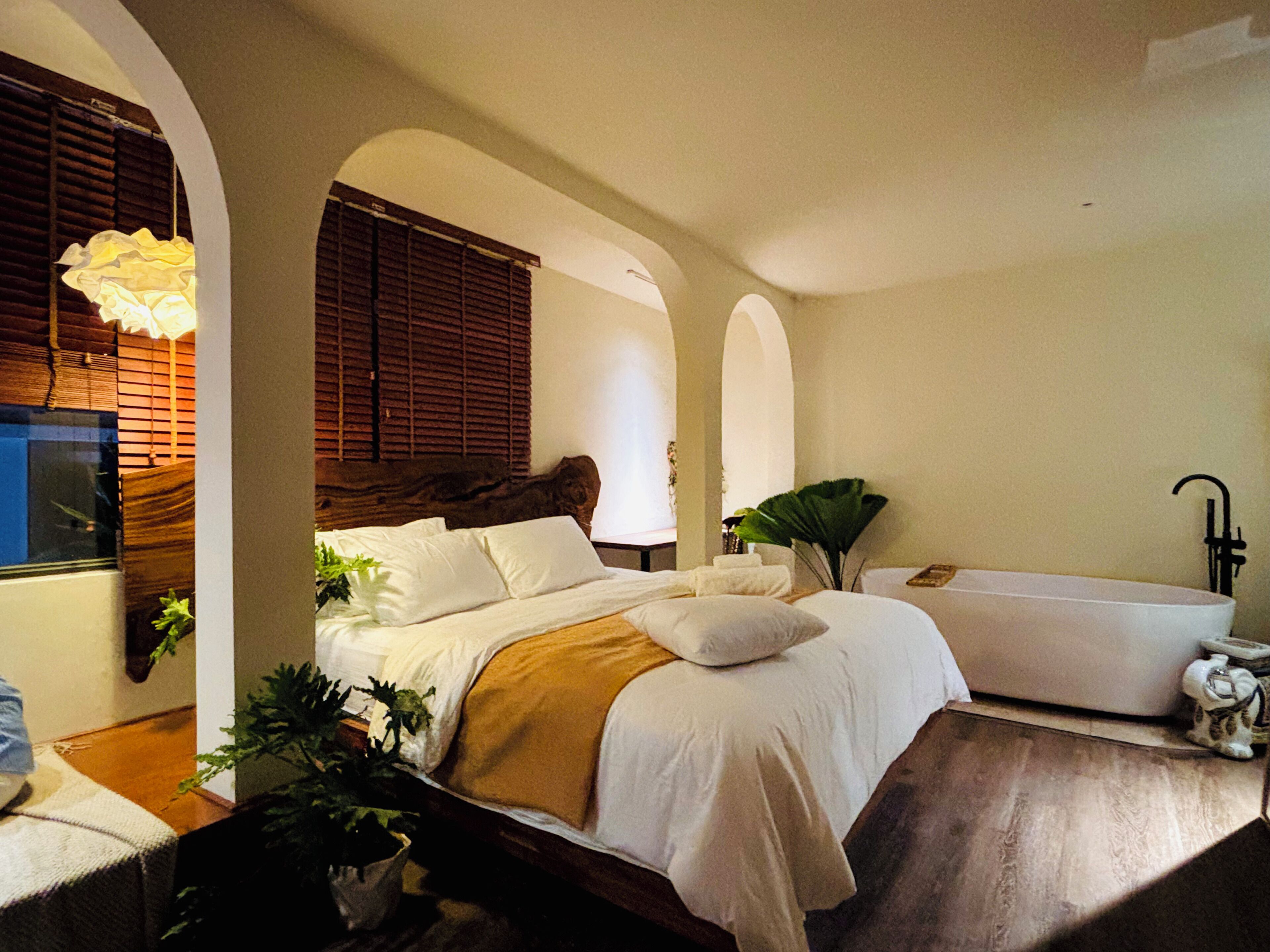 Superior Room | Desk, free WiFi, bed sheets