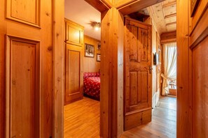 3 soverom, strykejern/-brett, wi-fi (inkludert) og sengetøy