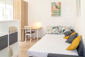 Room - Superior Apartment with Balcony (ROMA)