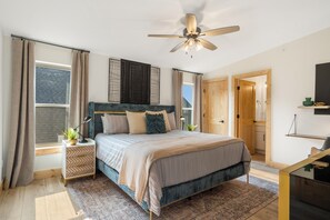 5 bedrooms, iron/ironing board, WiFi, bed sheets - Luxurious 5-bedroom & 5 bath on suite cabin in Branson. Perfect for all ages. (Branson)