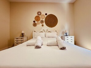 2 bedrooms, iron/ironing board