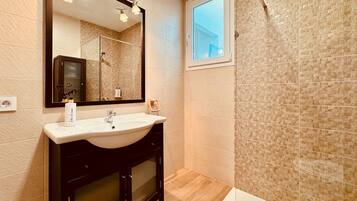 Bruser, hårtørrer, Shampoo