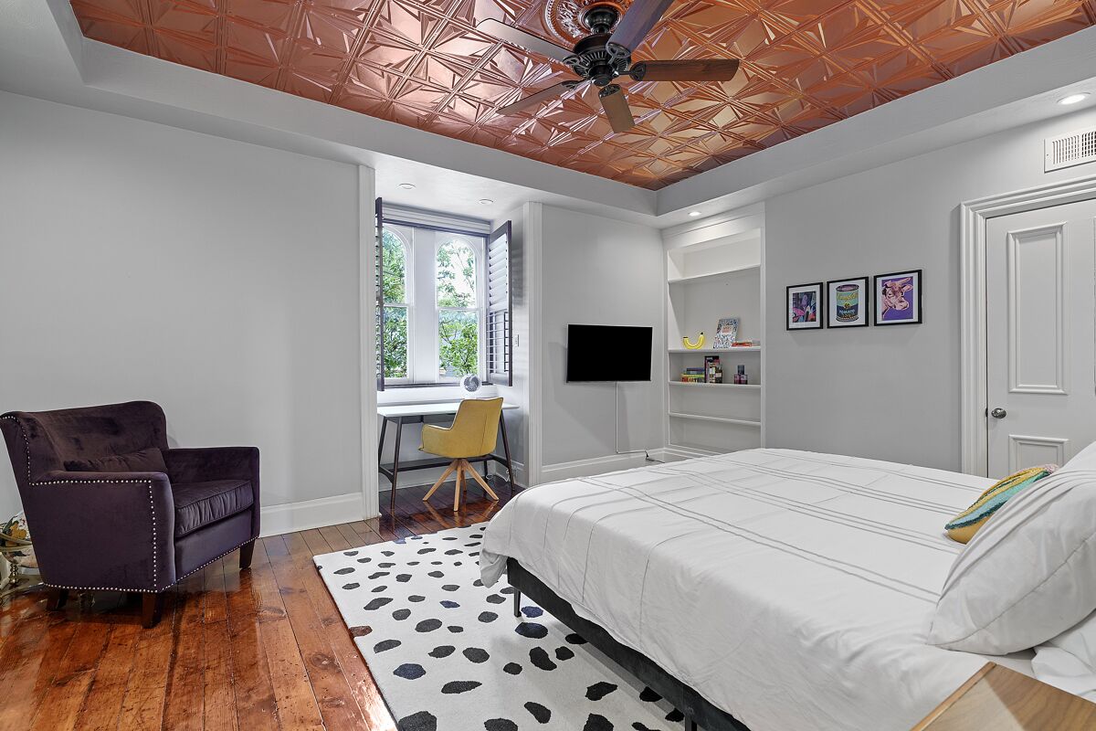 Andy Warhol themed room

