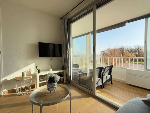 Apartment | Balcony