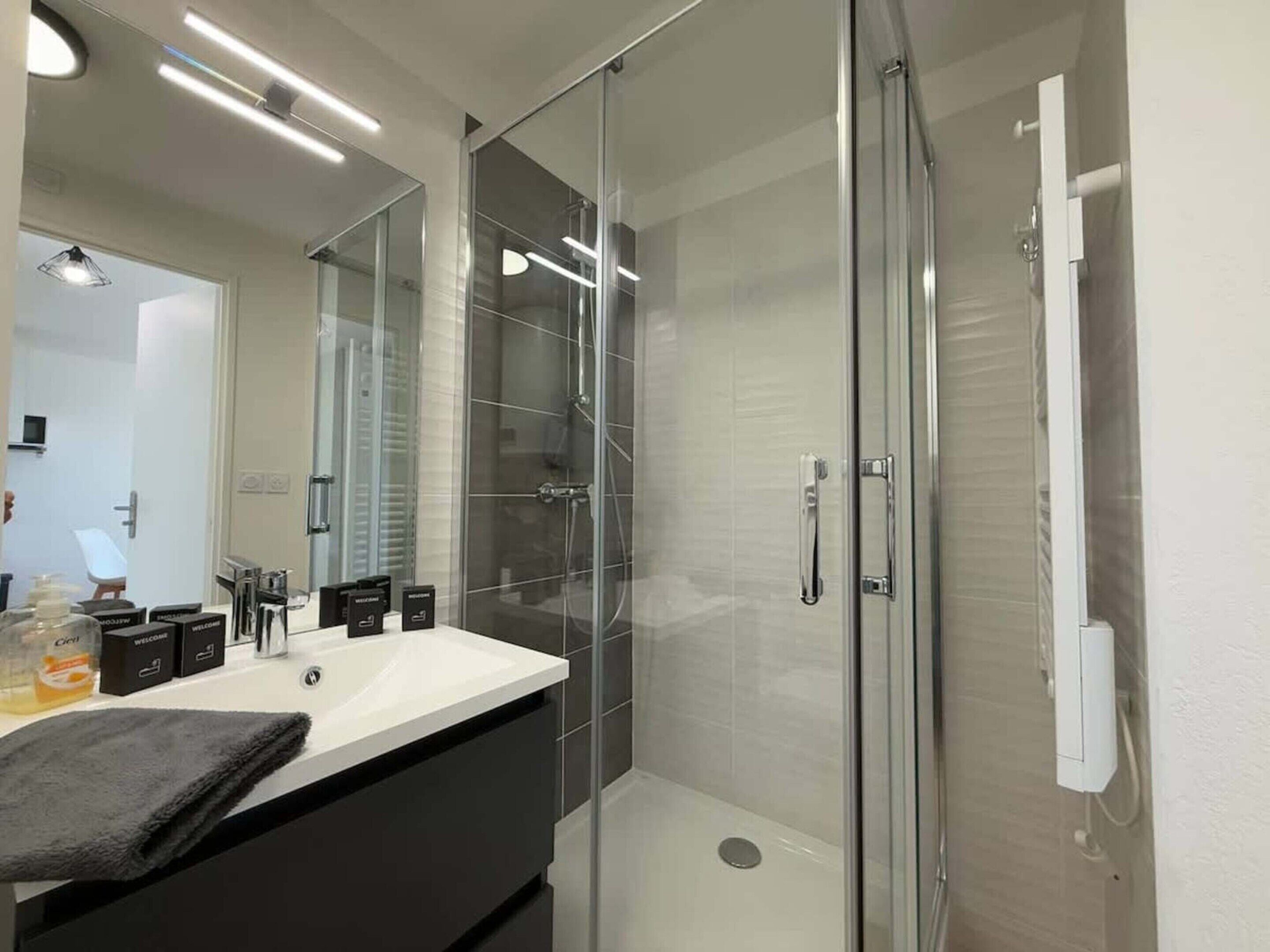 Apartment | Bilik Mandi | Pengering rambut 