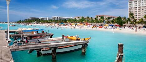 Beach nearby, sun-loungers, beach towels
