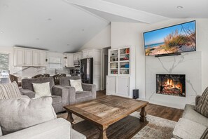 Smart TV, fireplace, video games, books