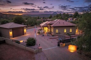 Exterior - Vista Sol - Private, Hot Tub, Outdoor Living (Sedona)