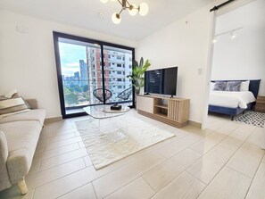 Iron/ironing board, free WiFi