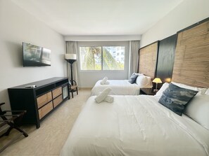 1 habitación, tabla de planchar con plancha, wifi gratis y ropa de cama 