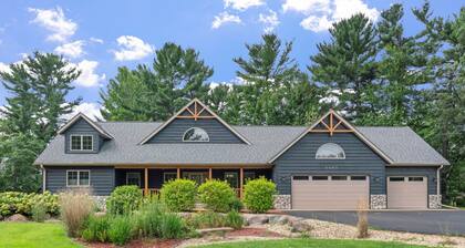 MINNeSTAY* Eagle Ridge | On the River