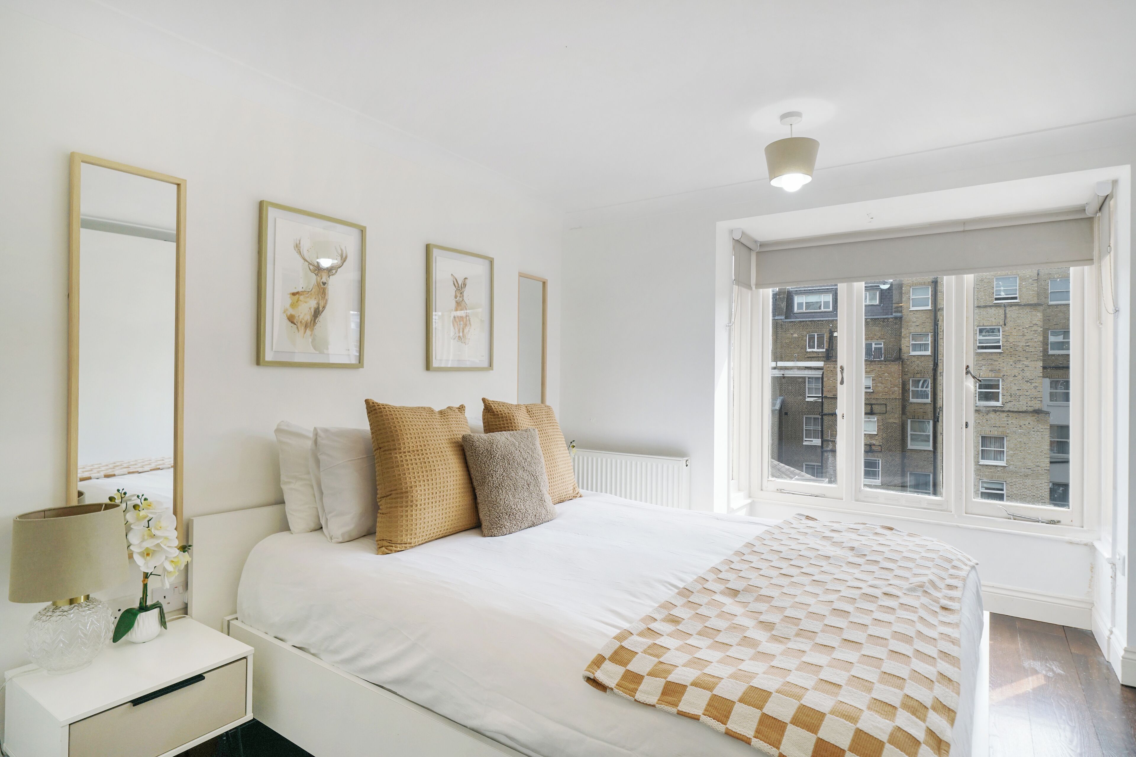 1 bedroom, iron/ironing board, internet