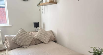 Derby Luxury Apartment - Foss Road