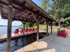 Terrace/patio - Sunset Shores Muskoka (Bala)