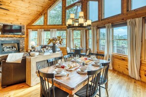 تناول الطعام