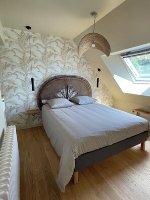 3 bedrooms, WiFi, bed sheets