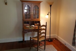 Interior - Tranquil Country Home with Small Town Charm (Greenwich)