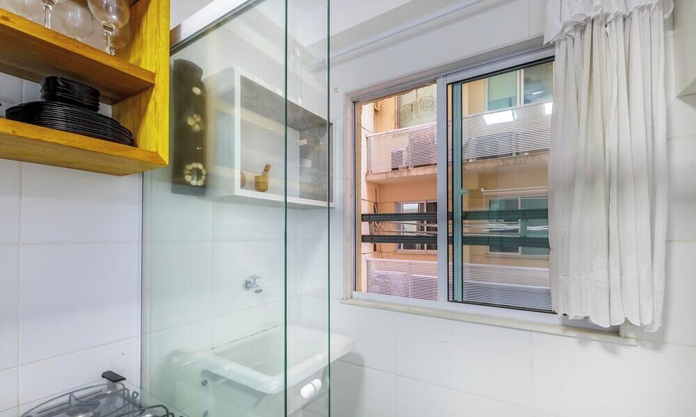Basic Apartment | Private kitchen | Cookware/dishes/utensils
