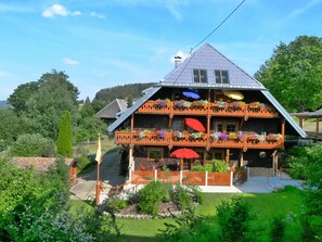 Exterior - Panoramic Apartment 1 – NEW! Includes 3 Worlds Card – 140 Free Attractions (Bernau im Schwarzwald)