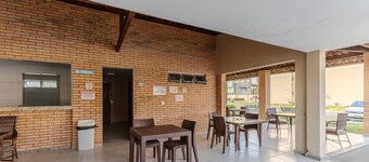 Apartment w/ Pool 350m From the Beach Vjgm0102