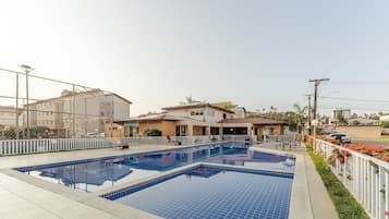 Piscina externa
