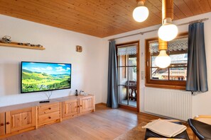TV, stereo