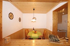 用餐