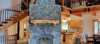 Fir Creek Ridge House Perfect For Groups. Stunning Views Forest Access Sleeps 9+