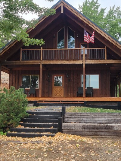 Fir Creek Ridge House Perfect For Groups. Stunning Views Forest Access Sleeps 9+