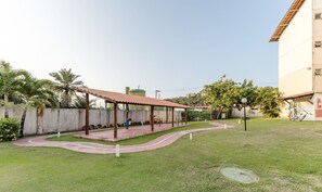 Basic Apartment | Property grounds - Beautiful apt Less Than 2 min From the sea Vjg0102 (Ilhéus)