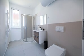 Apartemen | Kamar mandi