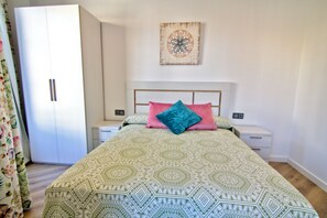 1 Schlafzimmer, Bügeleisen/Bügelbrett, Internetzugang, Bettwäsche