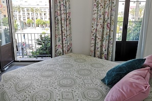 1 bedroom, iron/ironing board, Internet, bed sheets
