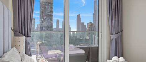 2 Bedroom Apartment - High Floor & Full Burj Khalifa view | Minibar, in-room safe, individually decorated, individually furnished