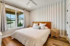 5 habitaciones, tabla de planchar con plancha y wifi gratis 