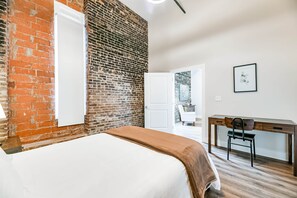 1 bedroom, iron/ironing board, free WiFi, bed sheets