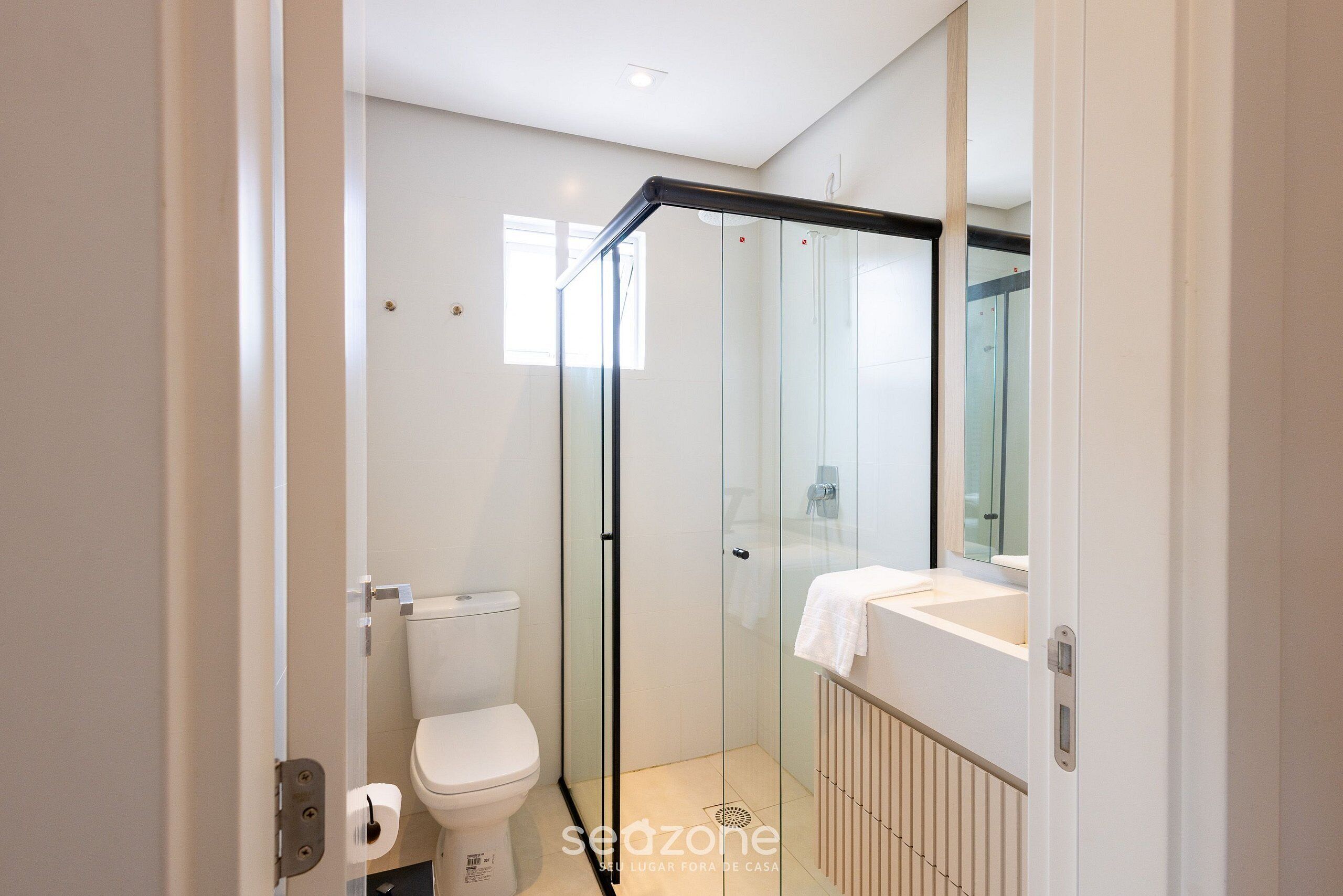 基础公寓 | 浴室