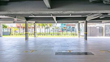 Halaman properti