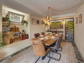 ダイニングルーム