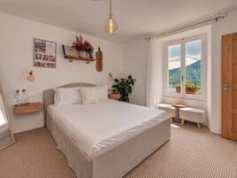 Habitación Confort doble, vistas al lago | Wifi gratis