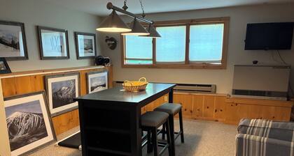 Ski in Ski out 4-bedroom condo at Sugarloaf