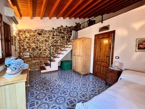 3 Schlafzimmer, Bügeleisen/Bügelbrett, Reisekinderbett, kostenloses WLAN