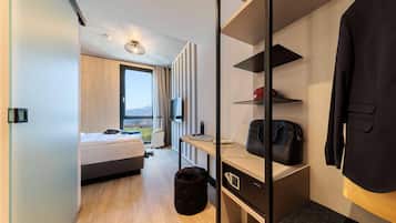 Escritorio y wifi gratis