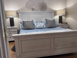 3 bedrooms, iron/ironing board, travel crib, free WiFi