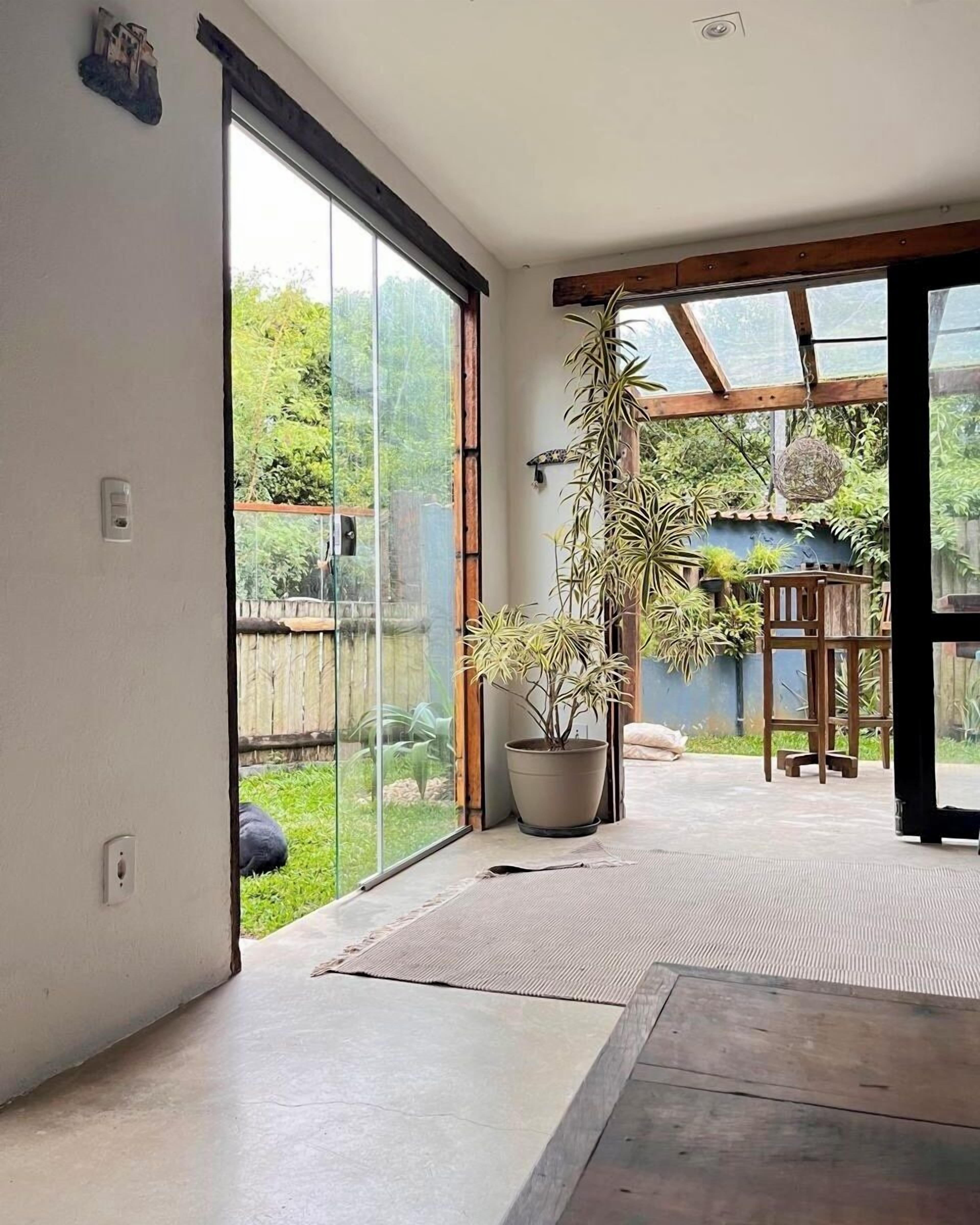 Vila superior, 1 cama de casal e sofá-cama, aceita animais de estimação, vista para o jardim | Área de estar